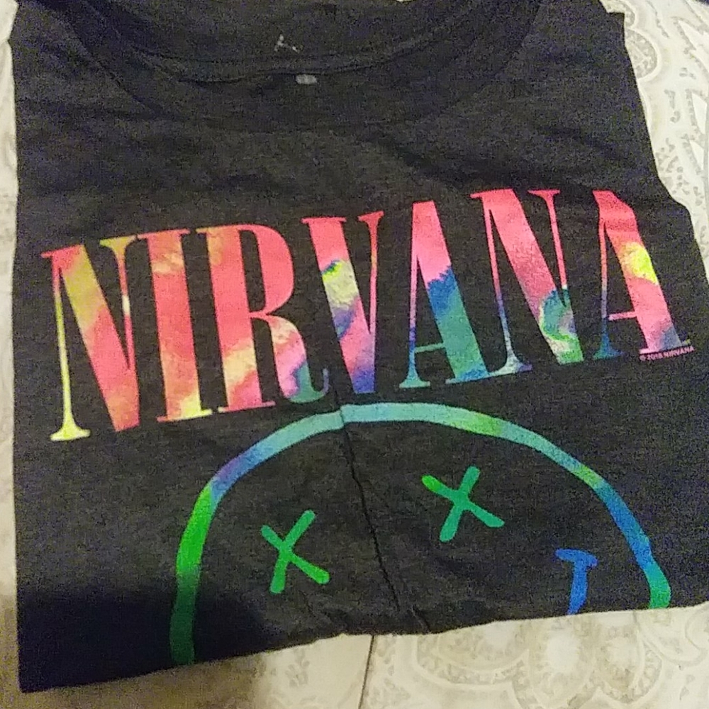 Nirvana tee